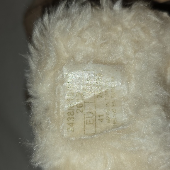 Gently Used Women's ZARA Suede High Top Faux Fur Boot Size 41 or 10.5 Tan - Picture 8 of 8